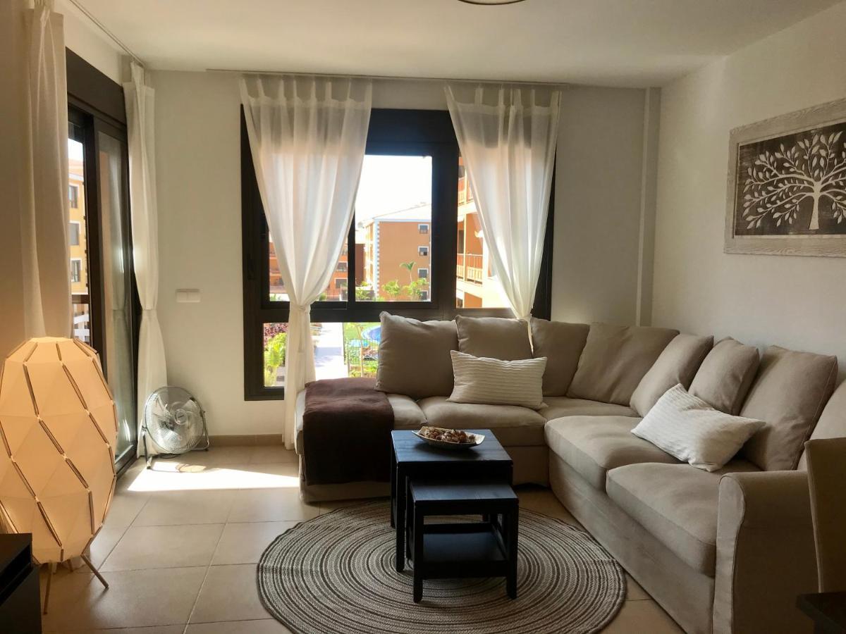El Mocan Luxury Apartment بالم مار المظهر الخارجي الصورة
